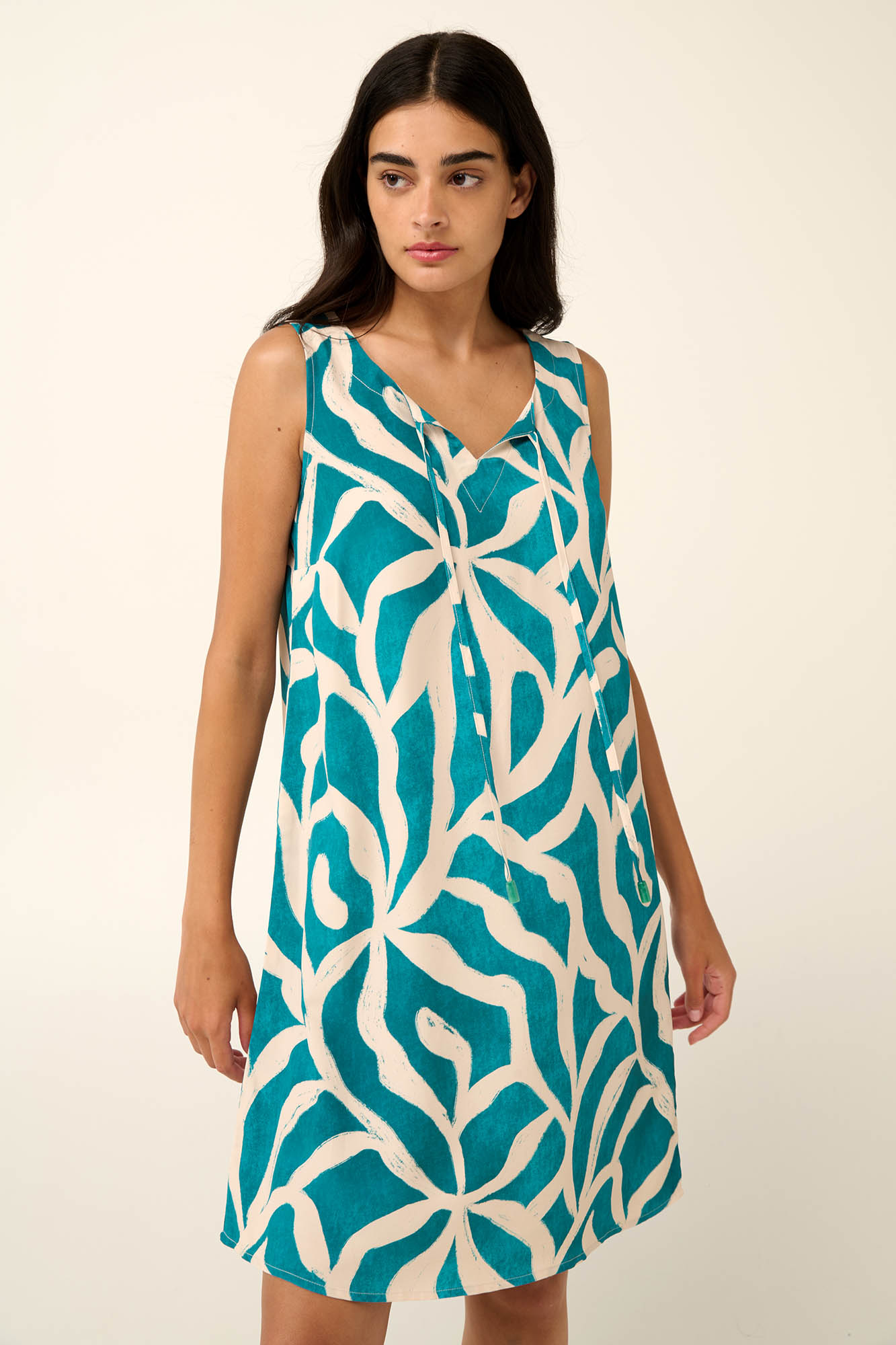 1_0445514681 Vamp - Καλοκαιρινό Φλοράλ Midi Φόρεμα από Ποπλίνα - Image 1