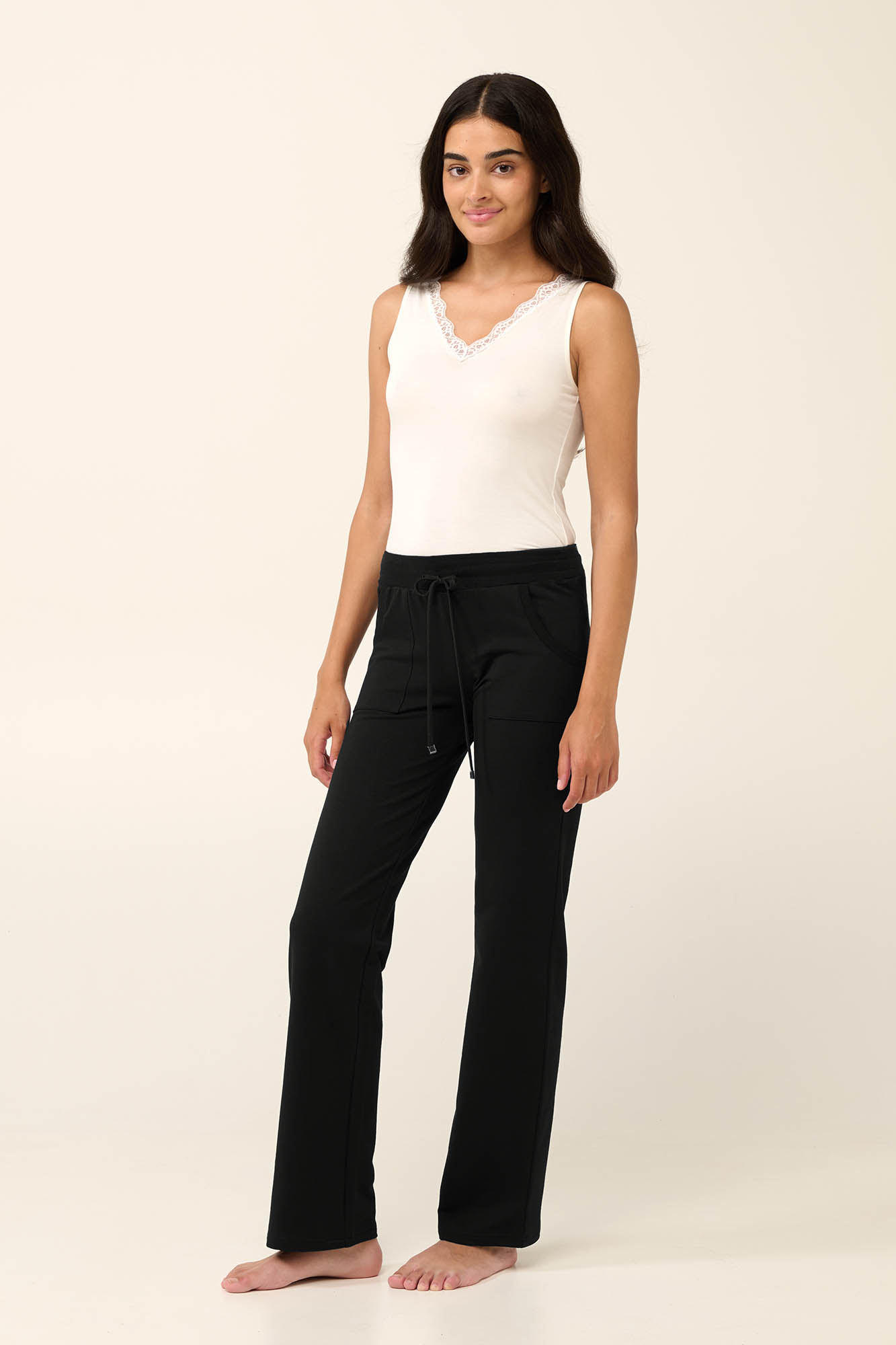 8_0170453548 Vamp - Γυναικείο Παντελόνι από Βαμβάκι με Τσέπες - Image 1