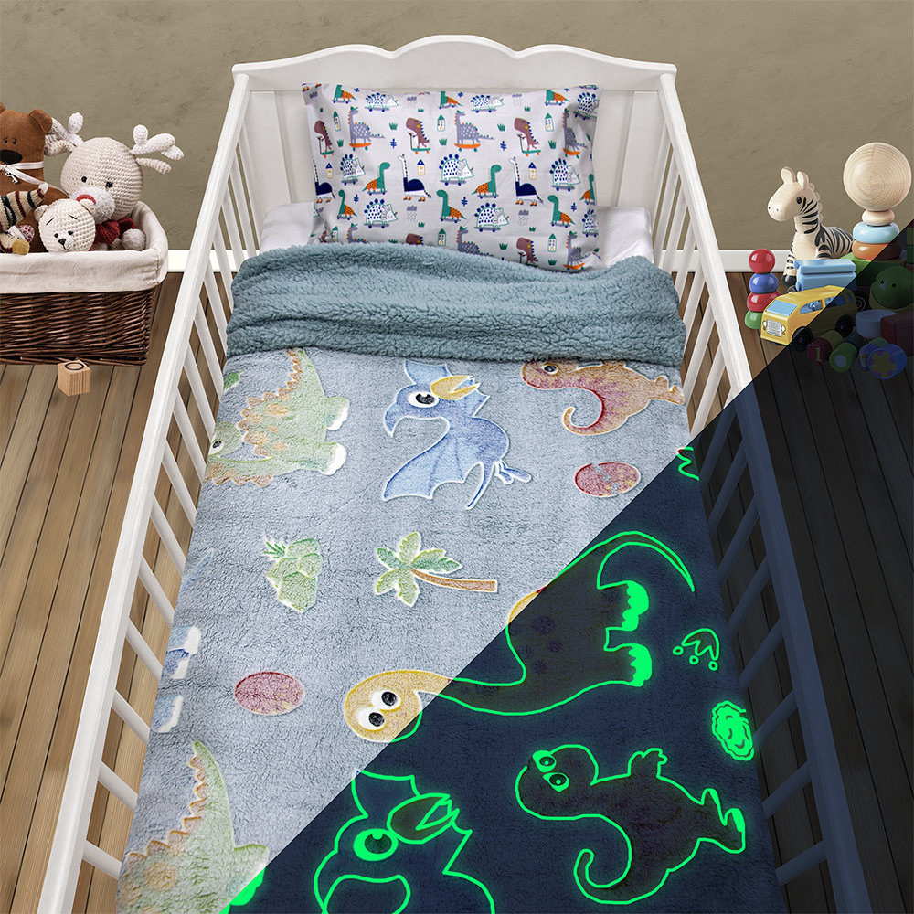 4300001065 LINO ΚΟΥΒΕΡΤΑ FLEECE SHERPA ΦΩΣΦΟΡΙΖΕ VOLCANO GREY-CIEL 110X150 - Image 1