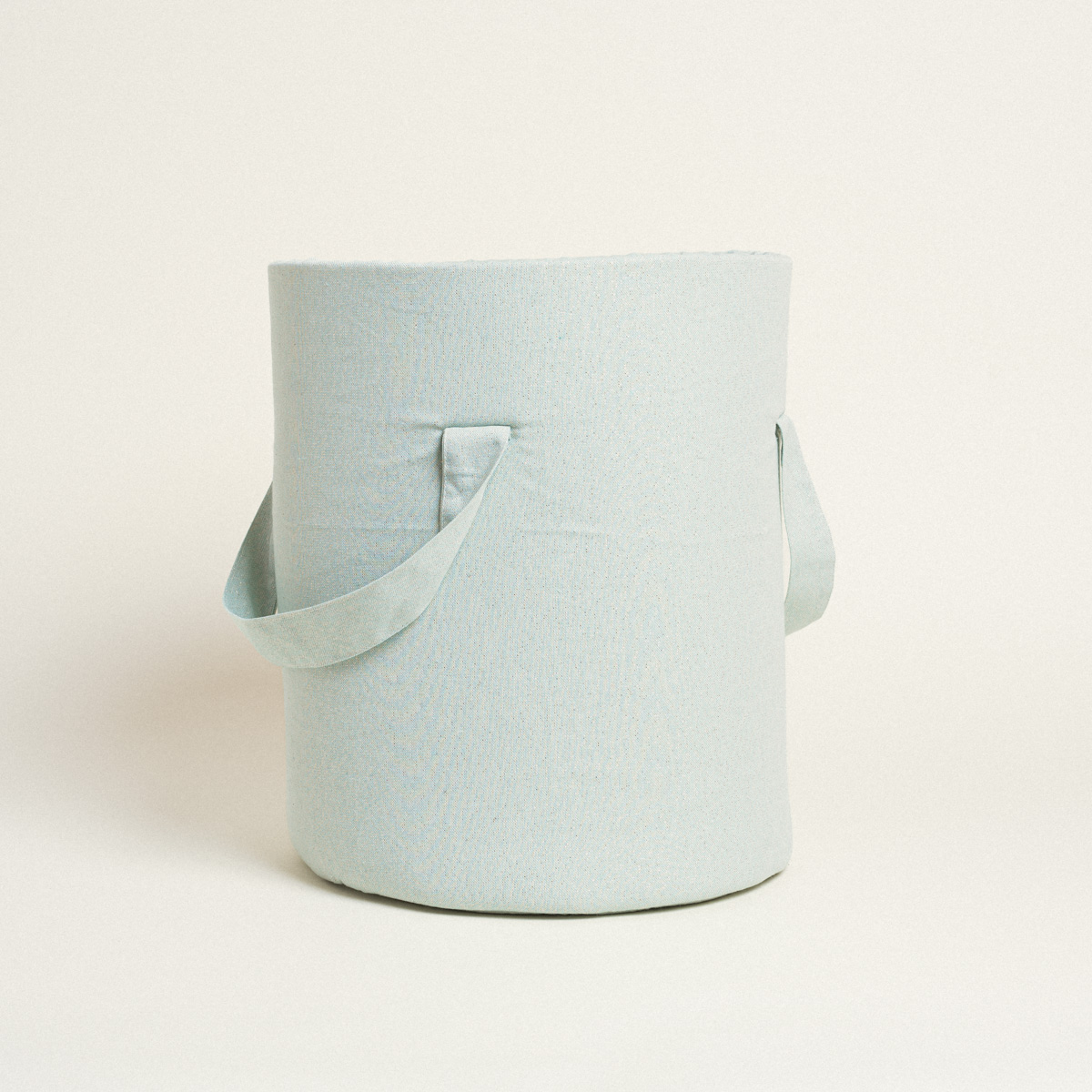 02c29c81-bce7-4932-bb57-64e3c6b0bcab-3 Beauty Home ΣΑΚΟΣ ΚΥΛΙΝΔΡΟΣ 43 x 30 cm ΒΕΡΑΜΑΝ ΧΡΥΣΟ LUREX - Image 1