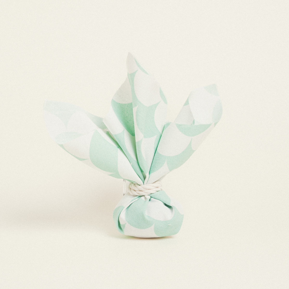 0ea77c48-215b-4ff3-855c-dc1001475689-3 Beauty Home ΜΑΝΤΗΛΙ 27 x 27 cm ΓΟΡΓΟΝΕ ΒΕΡΑΝΑΝ - Image 1