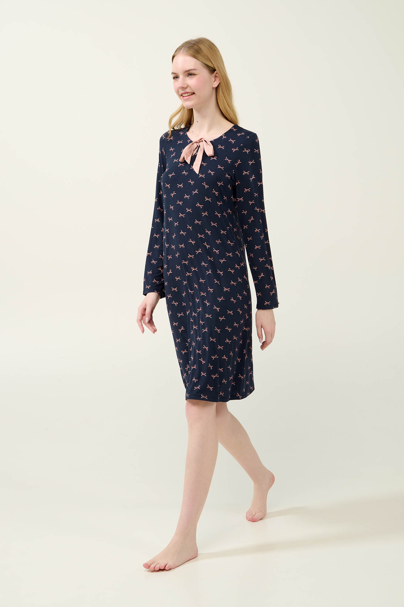 1_0106462254 Νυχτικό Micromodal με Φιογκάκια - Image 1