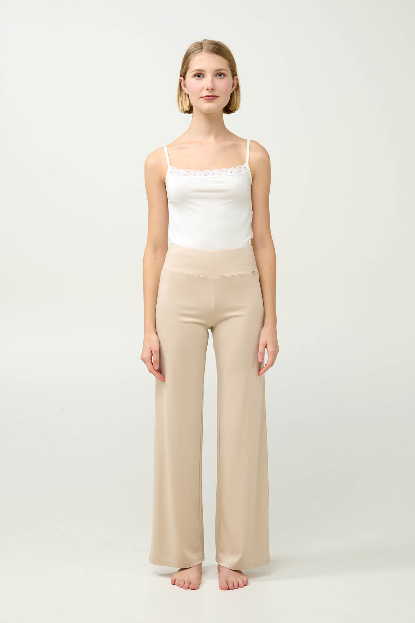 1_0107954206 Γυναικείο Ψηλόμεσο Lounge Παντελόνι - Image 1