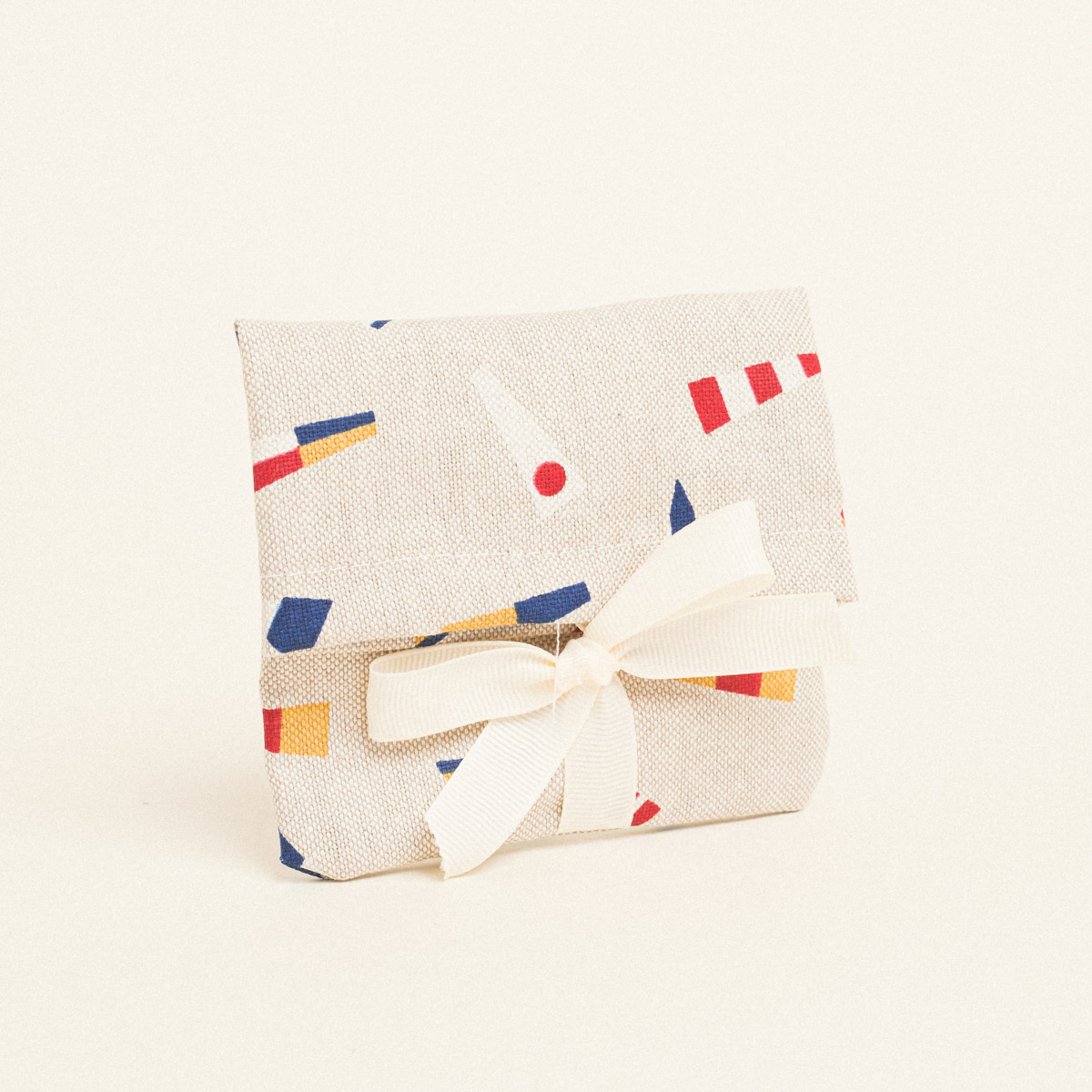 270b3e56-6a2b-492d-ae3e-3a164e945adf Beauty Home ΠΟΥΓΚΙ ΜΕ ΚΟΡΔΕΛΑ 12 x 17 cm ΜΙΚΡΕΣ ΣΗΜΑΙΕΣ - Image 1