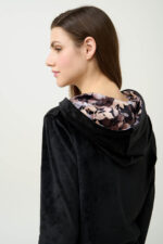 Γυναικείο Velvet Lounge Set με Κουκούλα - Image 2