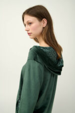 Γυναικείο Velvet Lounge Set με Κουκούλα - Image 2