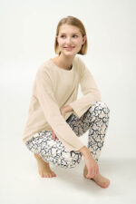 Γυναικεία Βαμβακερή Πυτζάμα με Μανσέτες - Image 3