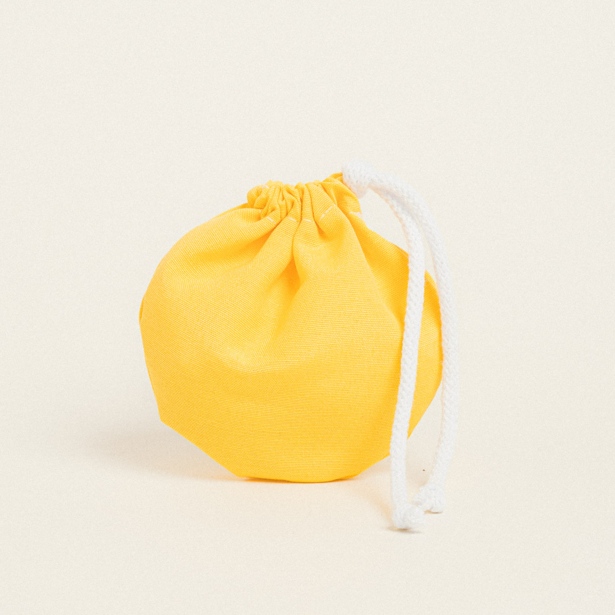 5299999121291-423 Beauty Home ΠΟΥΓΚΙ ΟΒΑΛ ΜΕ ΚΟΡΔΟΝΙ ΜΟΝΟΧΡΩΜΟ PREMIUM 13 x 14 cm - Image 1