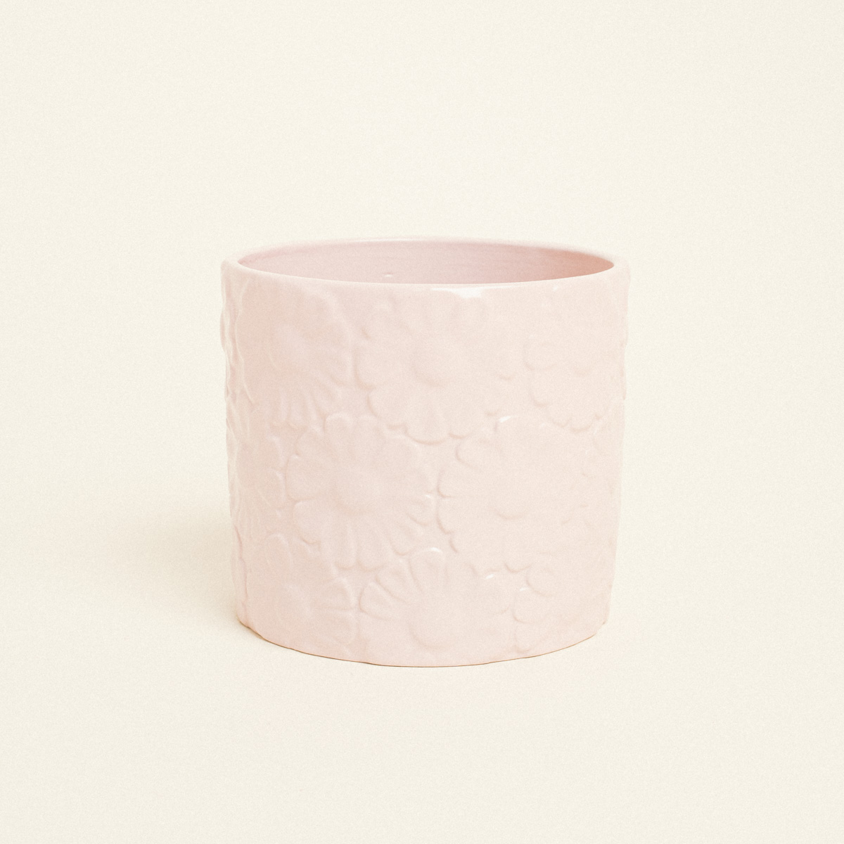 5299999248240-3 Beauty Home Κασπώ Πήλινο με Ανάγλυφο Σχέδιο Λουλουδιών
12.8cm x 13.1cm - Image 1