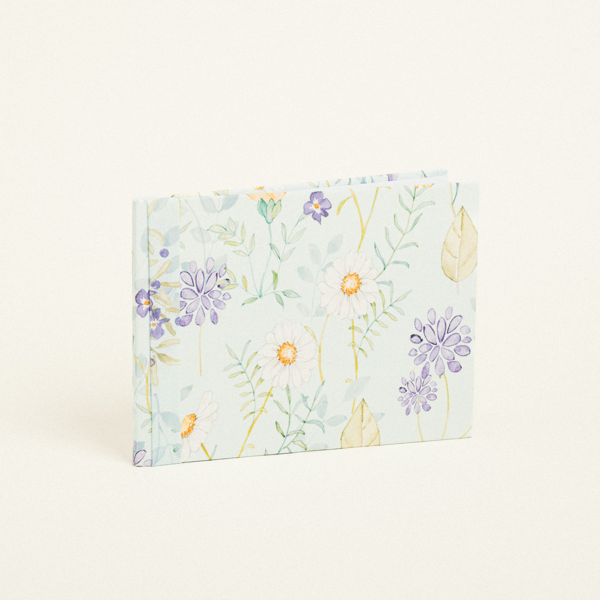 54587420-6210-4d2b-96ed-336ef13b738a Beauty Home ΒΙΒΛΙΟ ΕΥΧΩΝ ΑΝΘΗ ΣΕ ΒΕΡΑΜΑΝ ΦΟΝΤΟ - Image 1