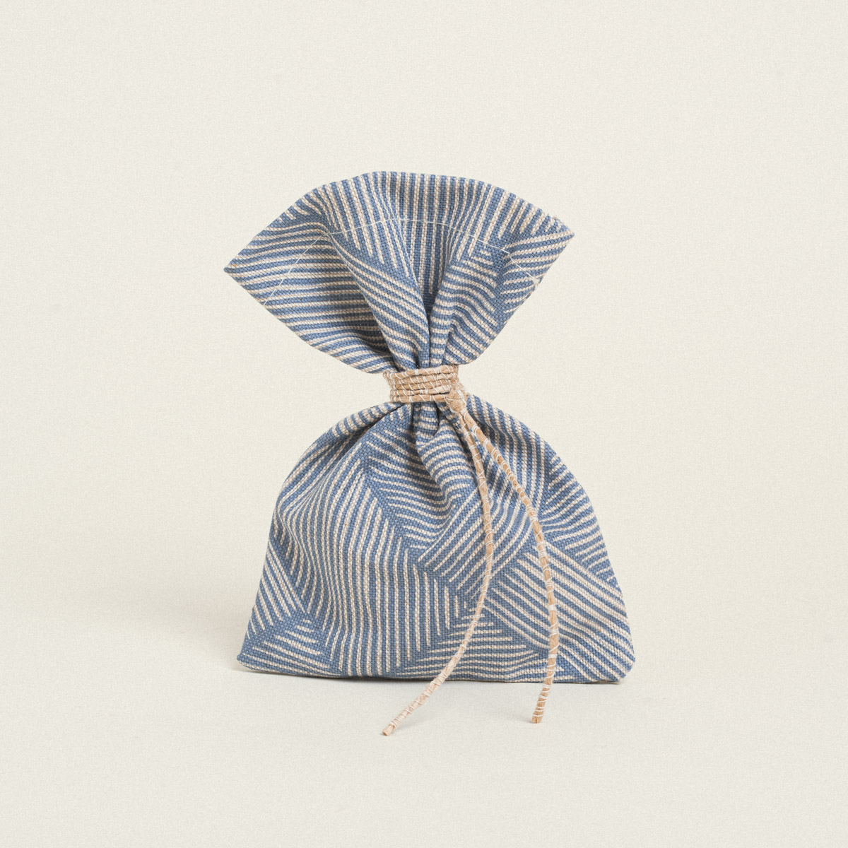 58261c8b-371b-4739-a157-7c890de20700-3 Beauty Home ΠΟΥΓΚΙ 12 x 17 cm ΔΙΑΓΩΝΙΕΣ ΓΡΑΜΜΕΣ ΜΠΛΕ - Image 1