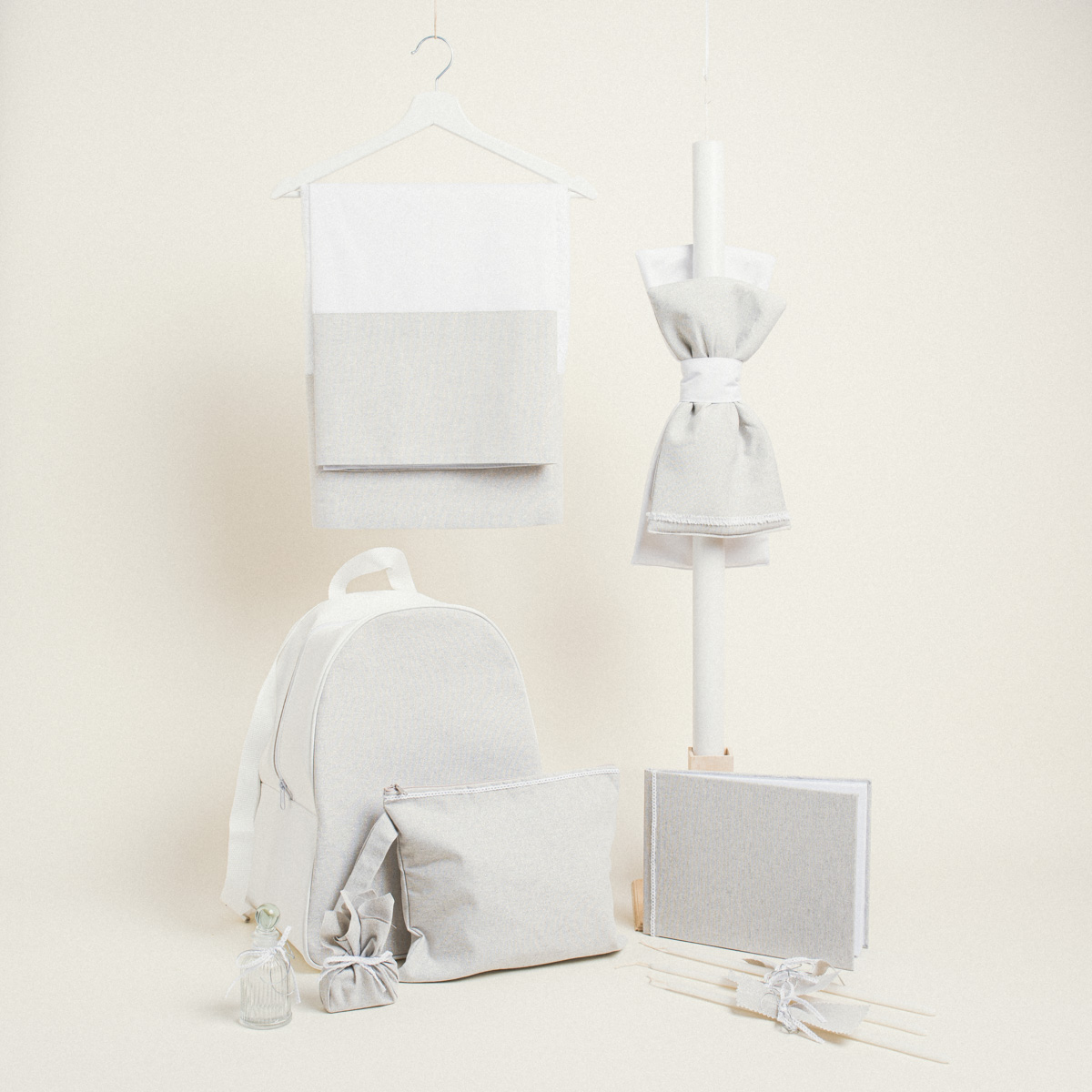 672837b3-1980-4be7-808e-662d5417602c-3 Beauty Home ΣΕΤ ΒΑΠΤΙΣΗΣ ΓΚΡΙ ΑΣΗΜΙ LUREX - Image 1