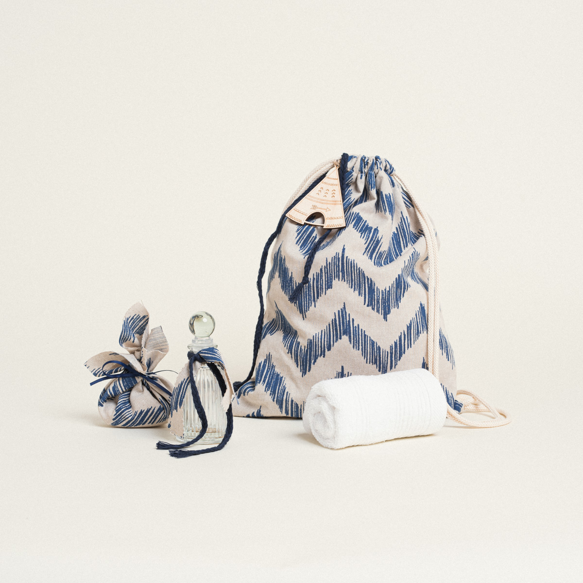 6a2f142f-a002-42d5-a880-4729c512b3fb Beauty Home ΣΑΚΙΔΙΟ ΠΛΑΤΗΣ ΛΑΔΟΣΕΤ ΜΠΛΕ ΖΙΓΚΖΑΓΚ - Image 1