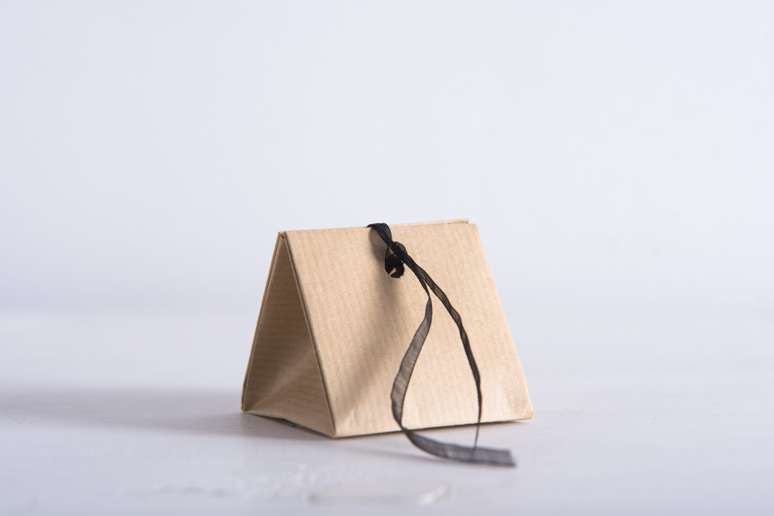 ffe5ac88-7d74-40a2-b34b-f2327a0002bf-scaled-1 Beauty Home ΤΡΙΓΩΝΟ ΚΟΥΤΑΚΙ - Image 1