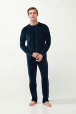 Ριγέ Πυτζάμα Velvet με Στρογγυλή Λαιμόκοψη - Image 2