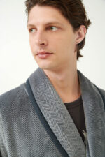 Μονόχρωμη Σταυρωτή Fleece Ρόμπα - Image 2