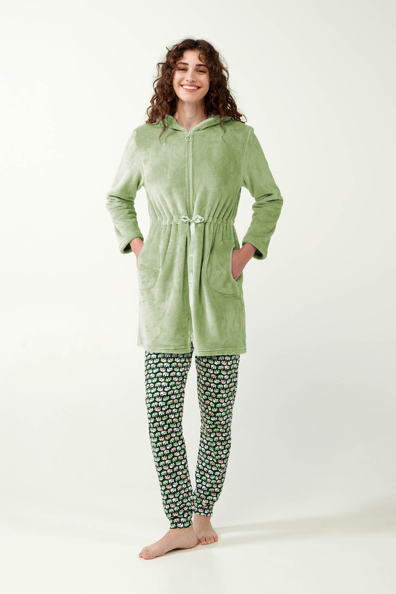 6_0702038822 Μονόχρωμη Fleece Ρόμπα με Φερμουάρ - Image 1