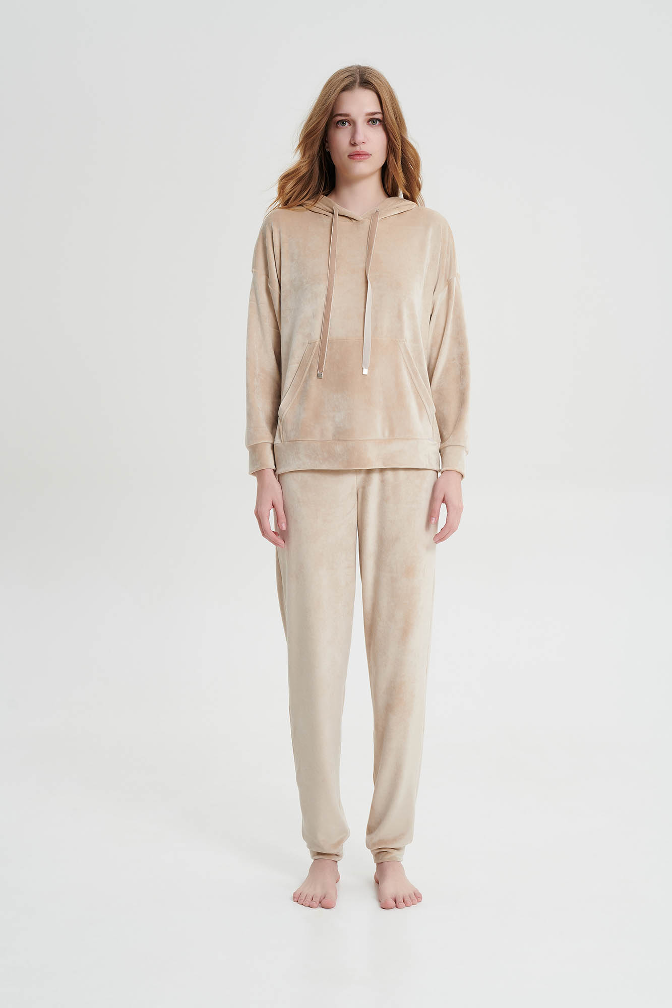 Μονόχρωμη Φόρμα με Κουκούλα