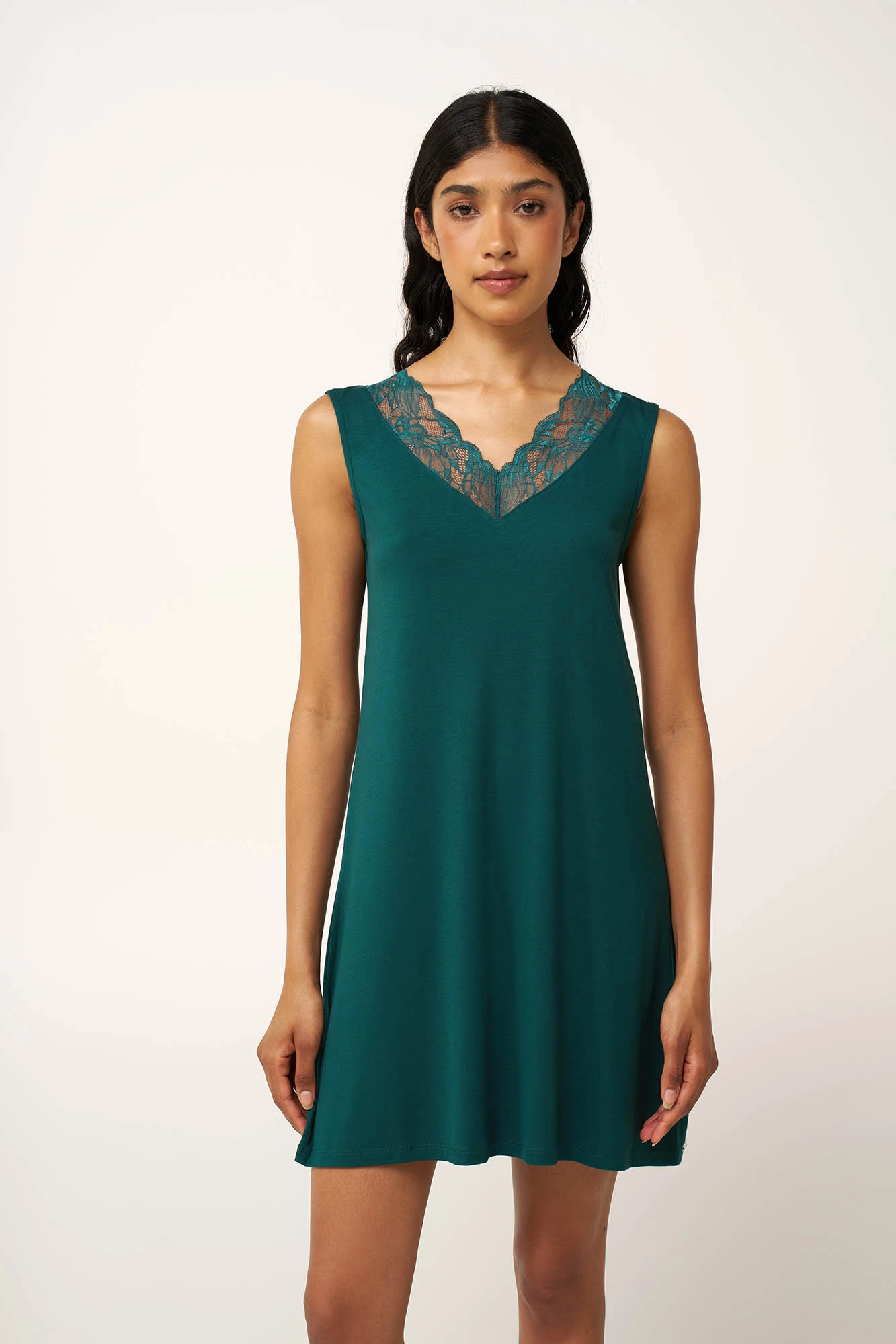 1_0105298730 Καλαοκαιρινό Micromodal Νυχτικό με Δαντέλα