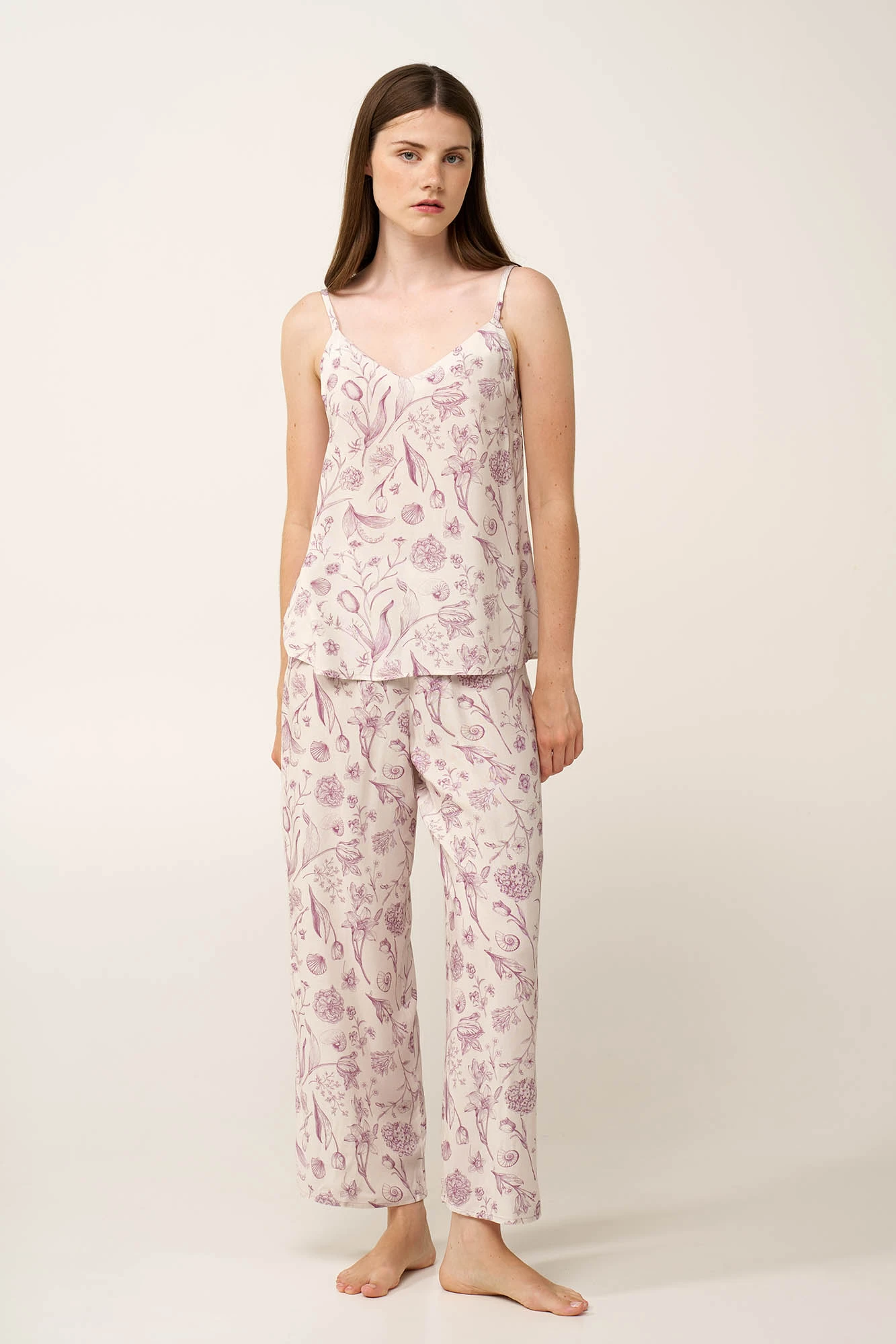 Γυναικεία Φλοράλ Πυτζάμα με Τιράντες