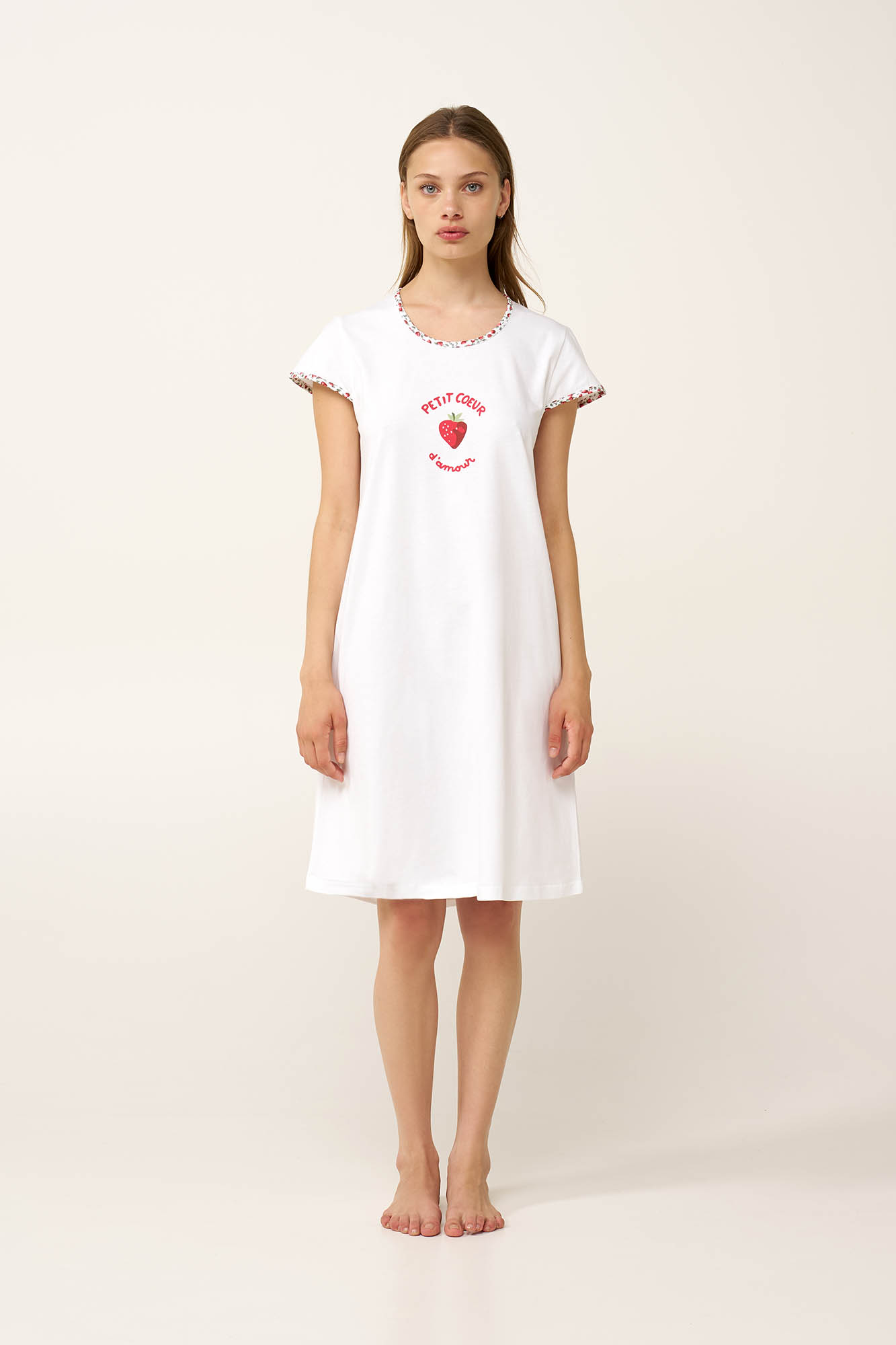 Βαμβακερό Νυχτικό Με Φράουλες