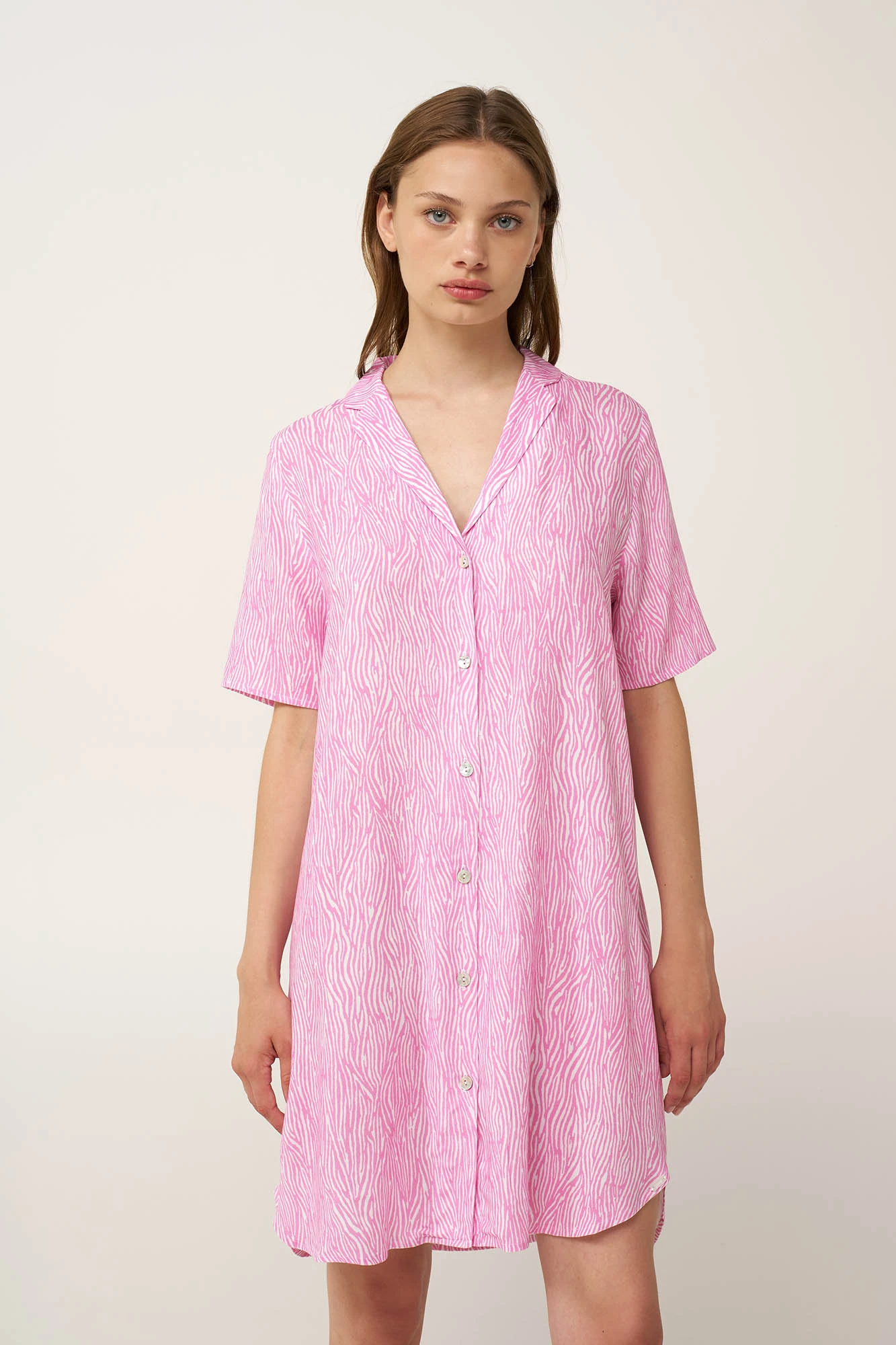 1_0236813103 Κουμπωτό Νυχτικό από Ποπλίνα