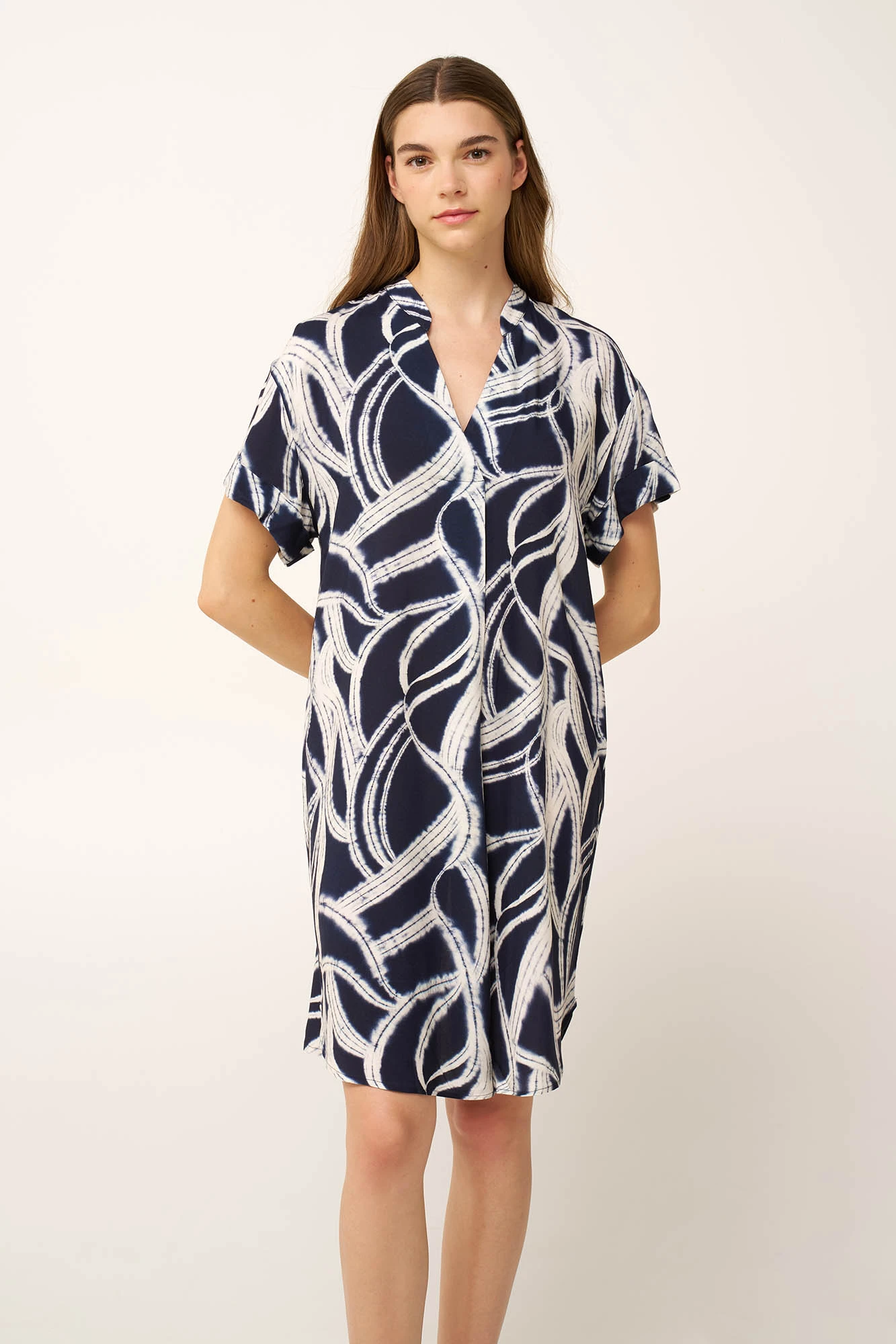 1_0258185635 Καλοκαιρινό Φόρεμα από Ποπλίνα με V