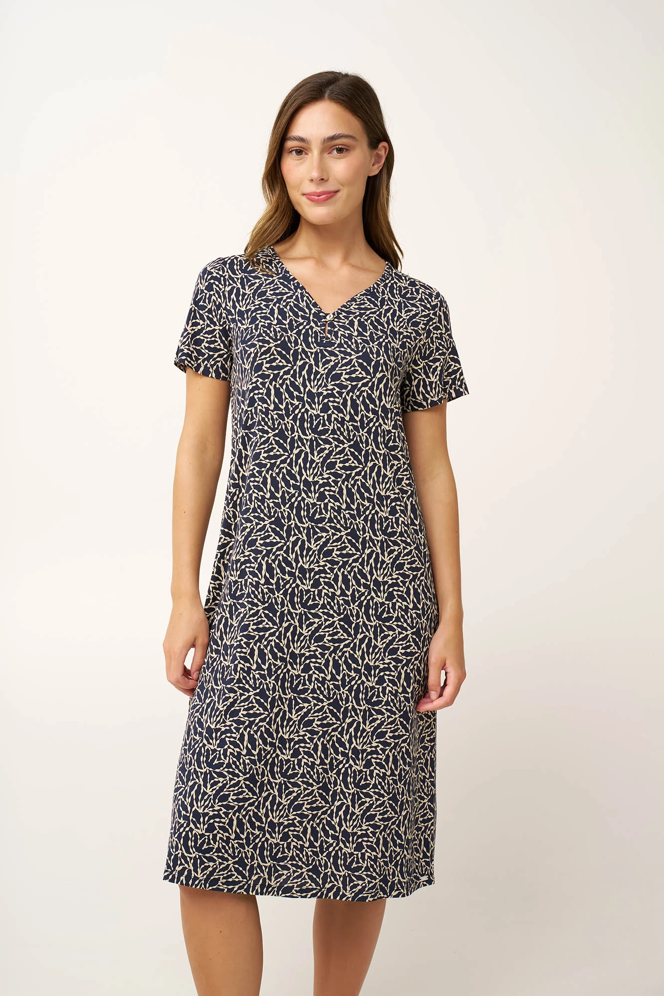 1_0367491804 Micromodal Φλοράλ Νυχτικό με V