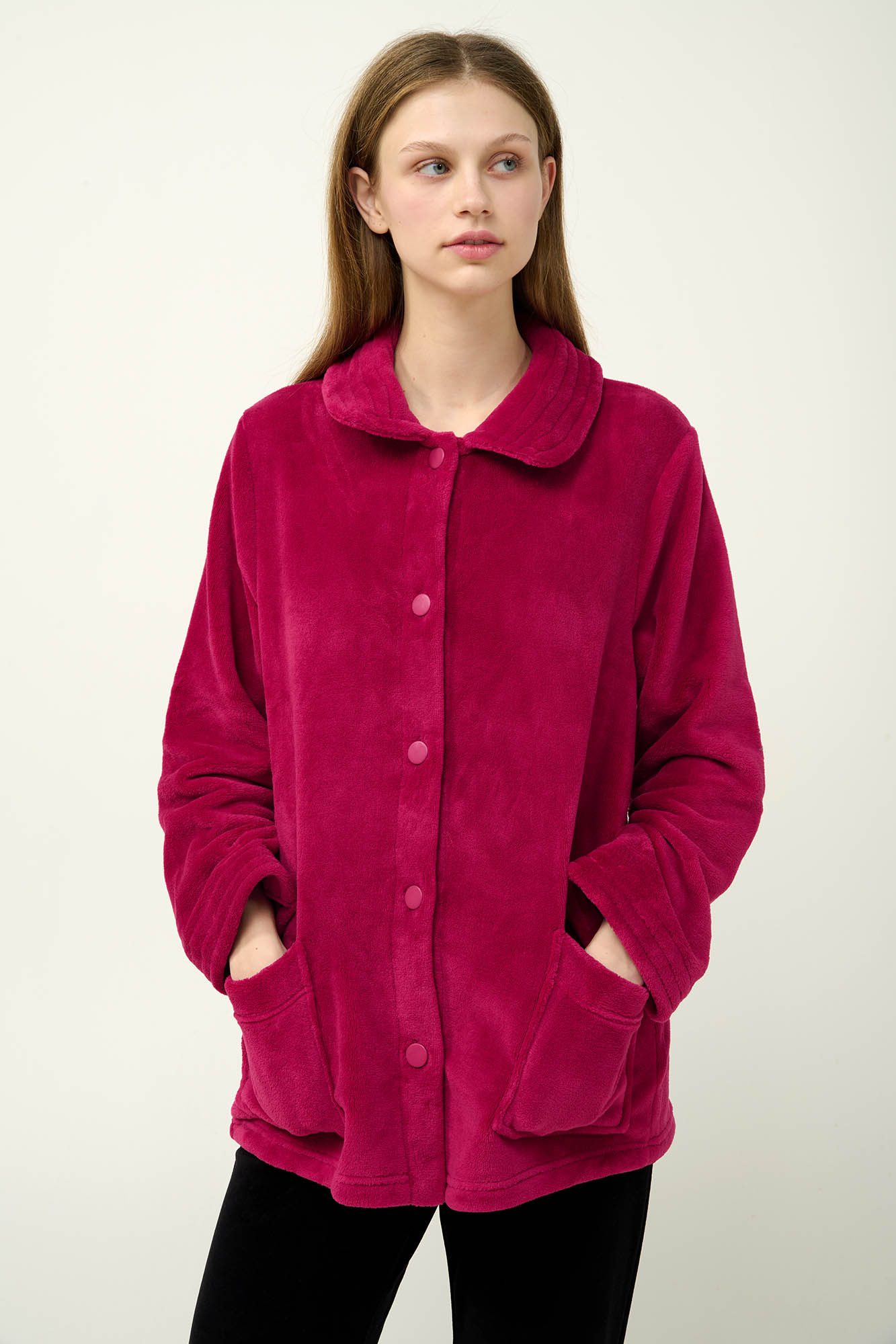 Μονόχρωμη Κουμπωτή Ρόμπα