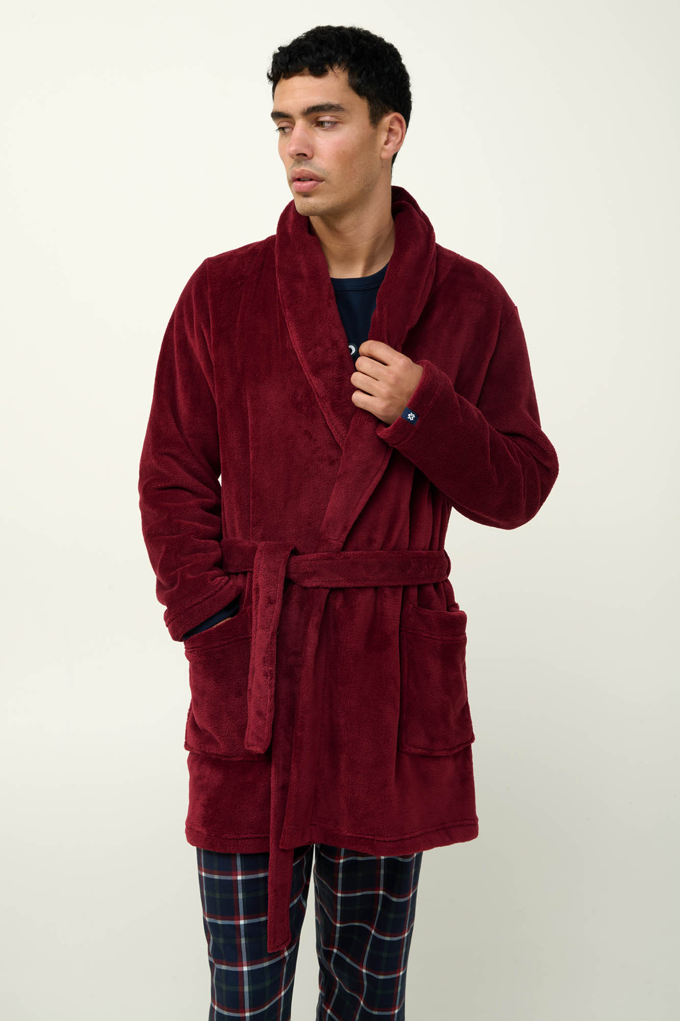 Μονόχρωμη Ανδρική Σταυρωτή Ρόμπα