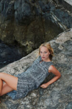 Αμάνικο Εμπριμέ Φόρεμα - Image 5