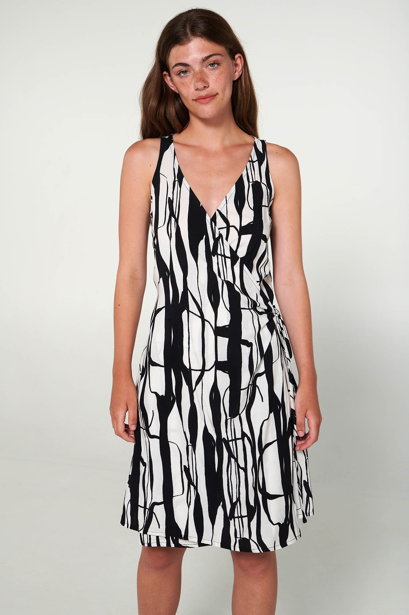 Εμπριμέ Σταυρωτό Φόρεμα