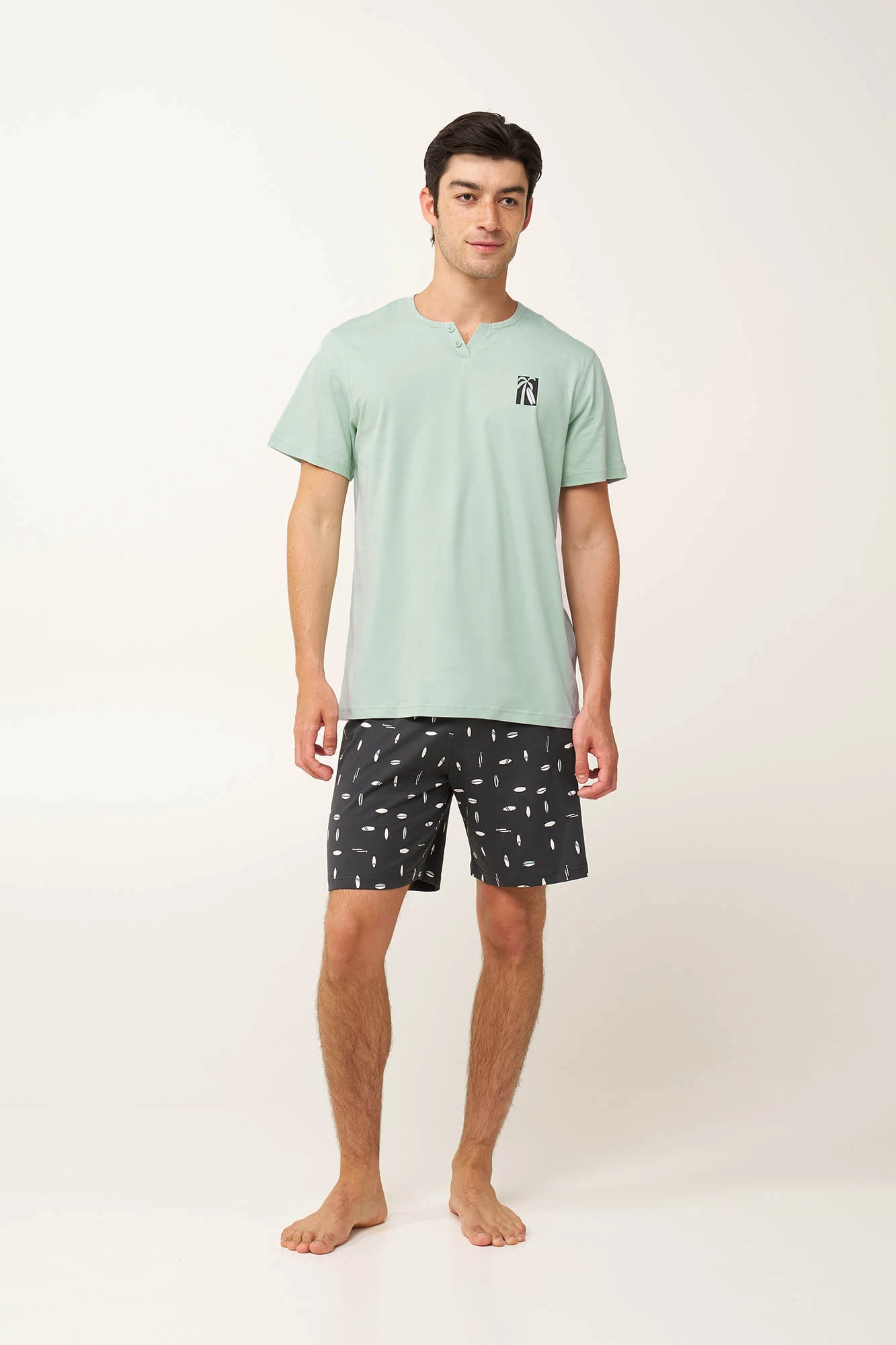 Ανδρική  Βαμβακερή Πυτζάμα με Λαιμόκοψη