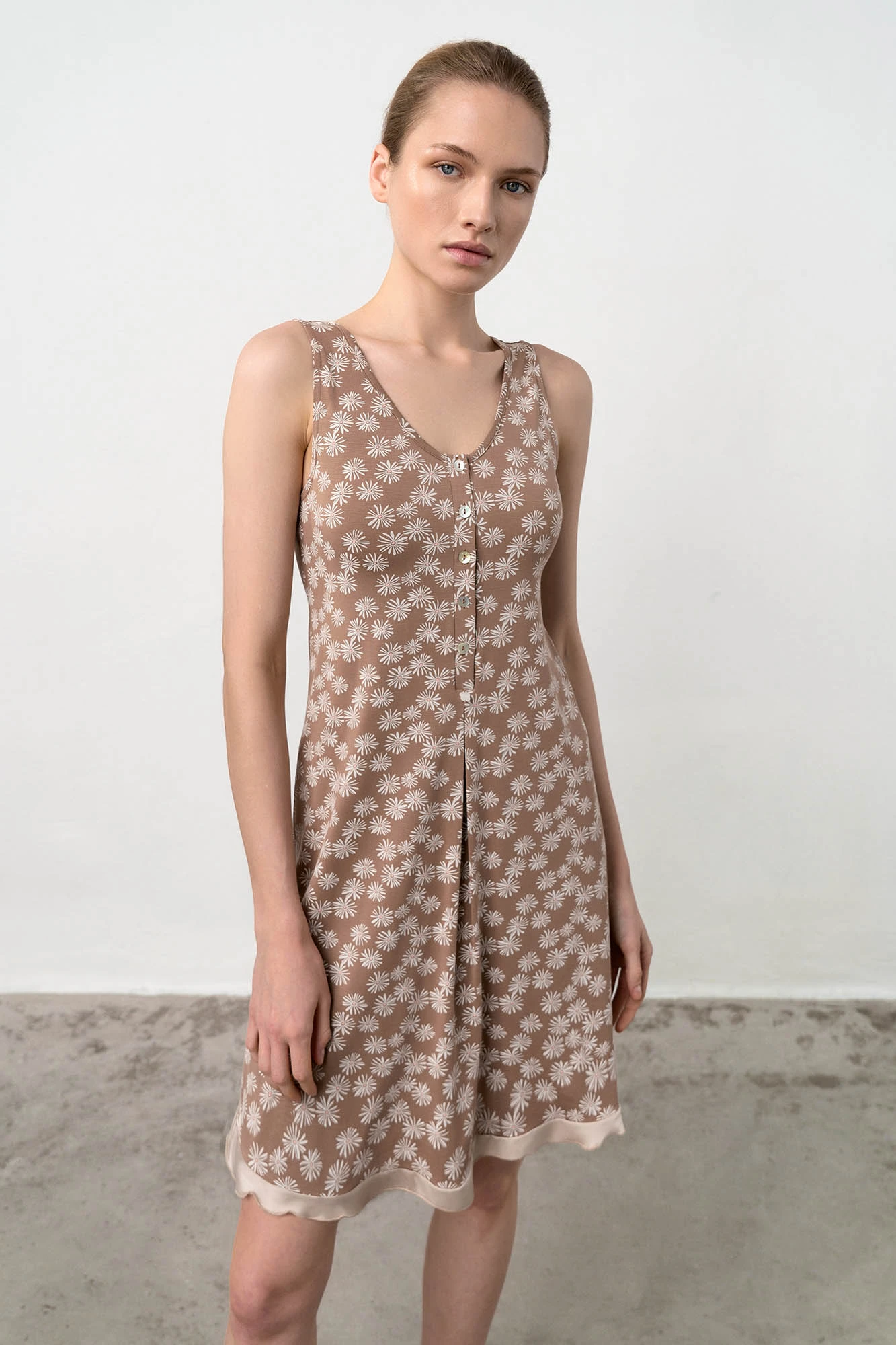 Φλοράλ Νυχτικό με Πατιλέτα