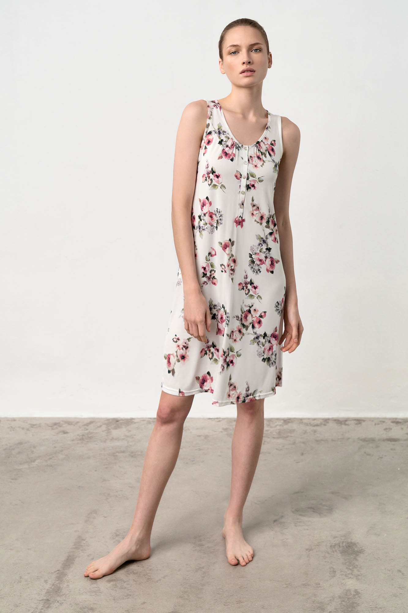 1_0911390934 Αμάνικο Νυχτικό με Πατιλέτα - Image 1