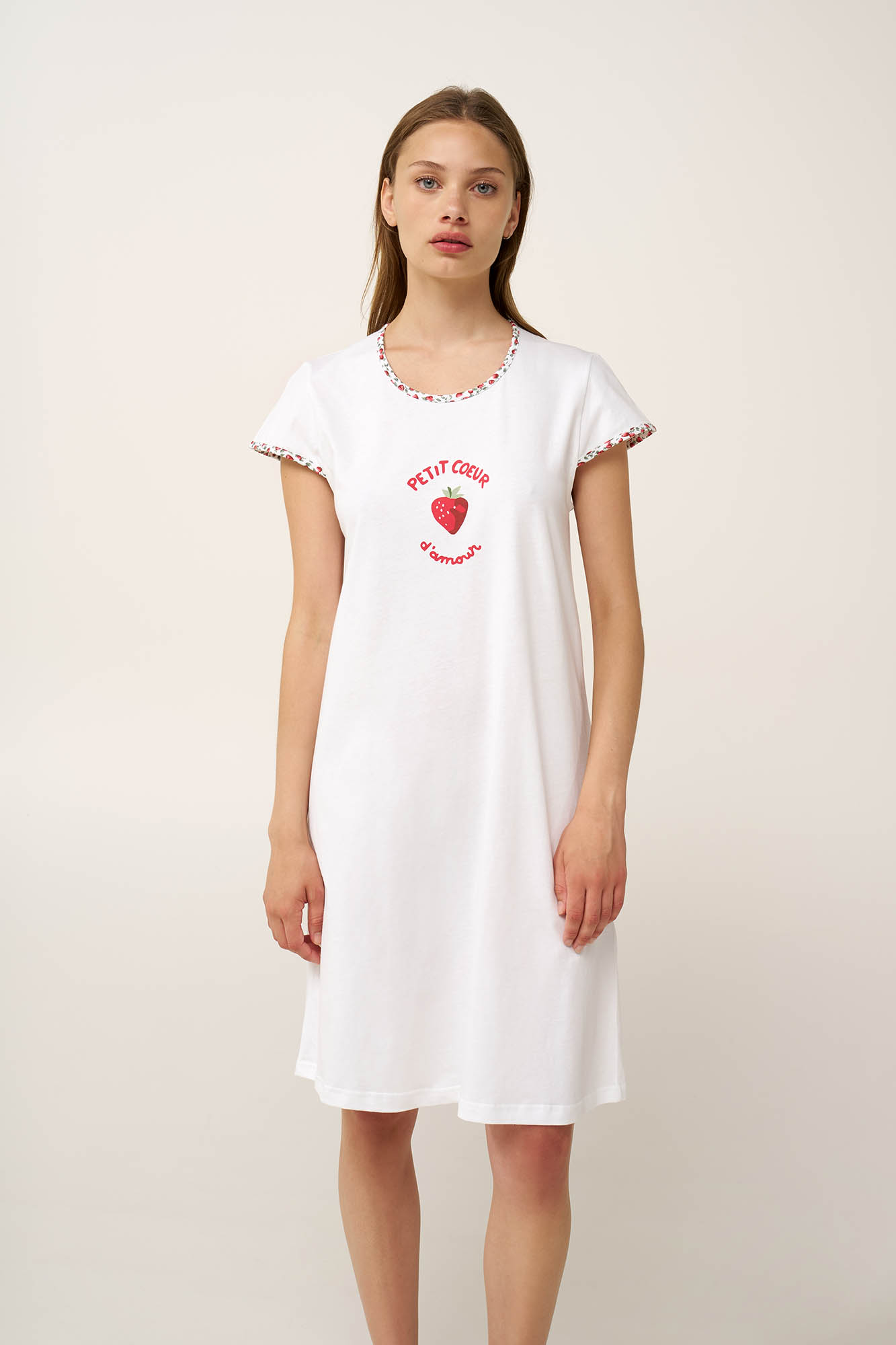 Βαμβακερό Νυχτικό Με Φράουλες