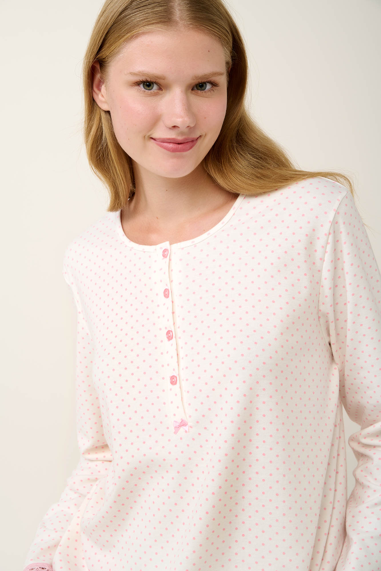 Βαμβακερές Γυναικείες με Κουμπιά