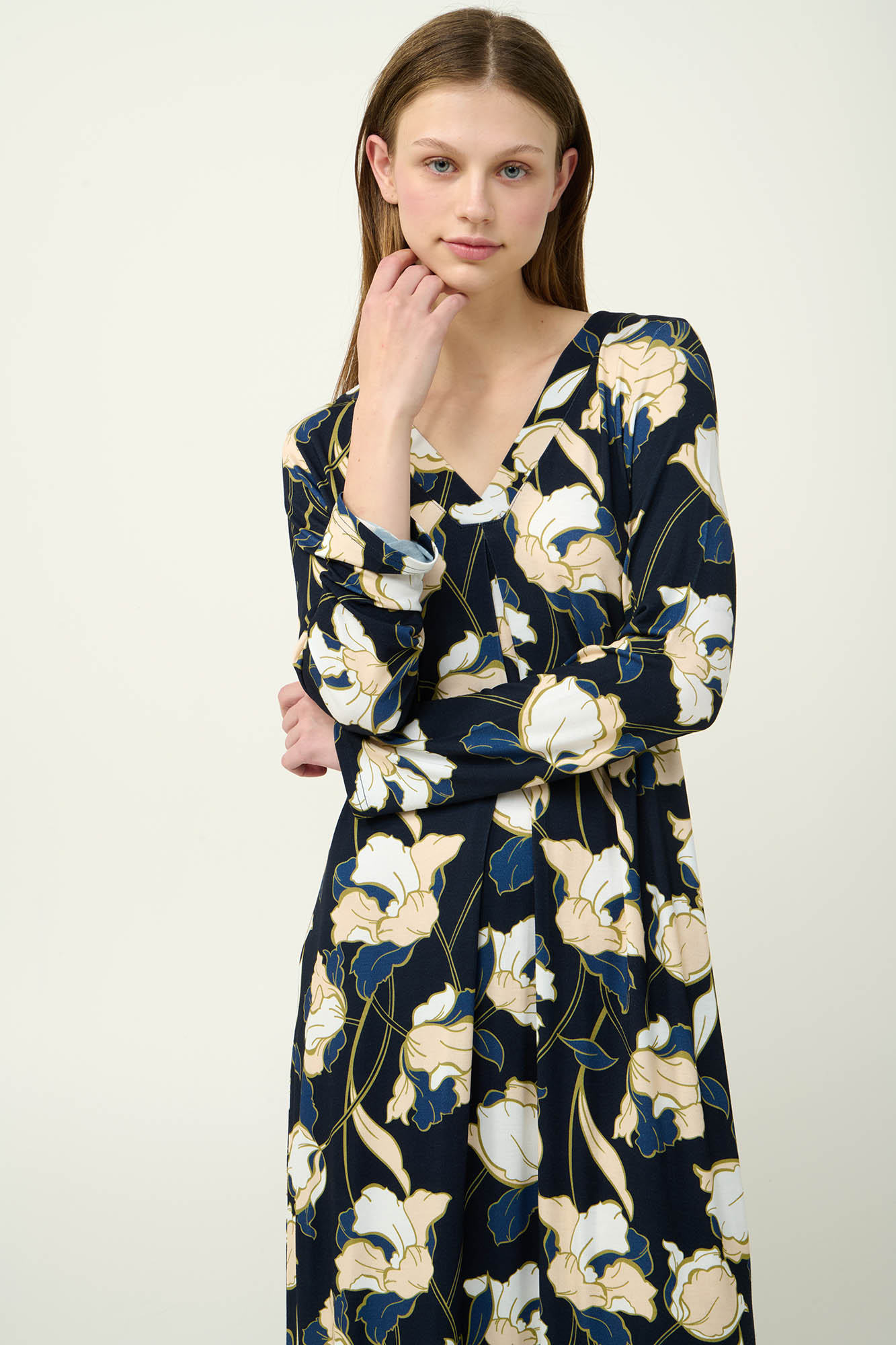 Φλοραλ Νυχτικό Viscose με Πιέτα