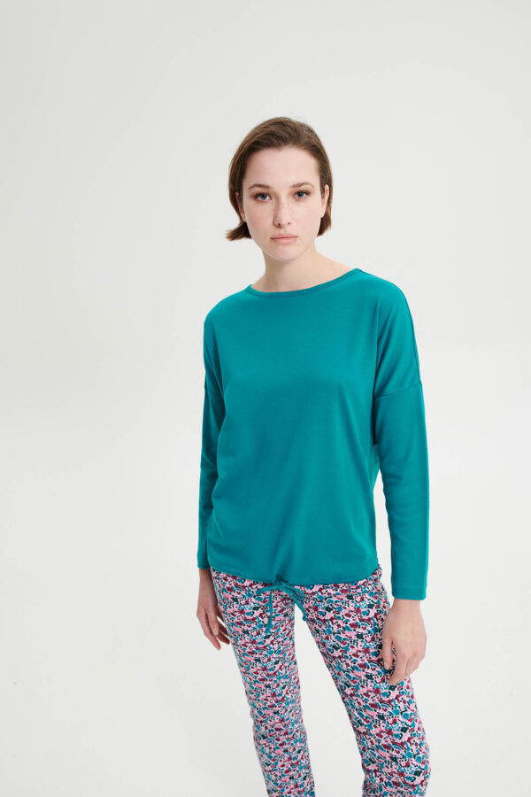 Πυτζάμα με Λαιμόκοψη