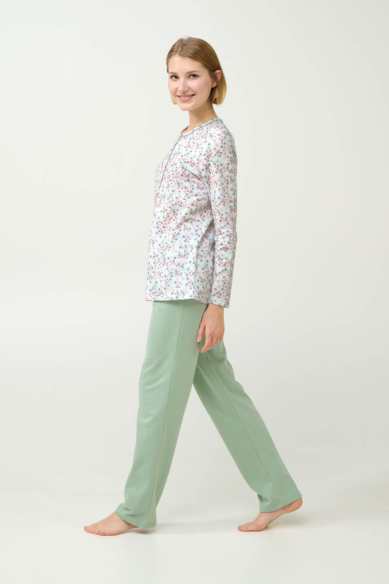 Βαμβακερή Γυναικεία Πυτζάμα με Πατιλέτα