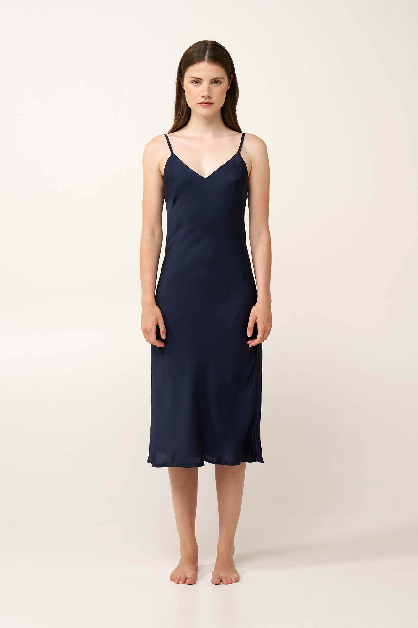 2_0245905195 Σατέν Νυχτικό με Τιράντες