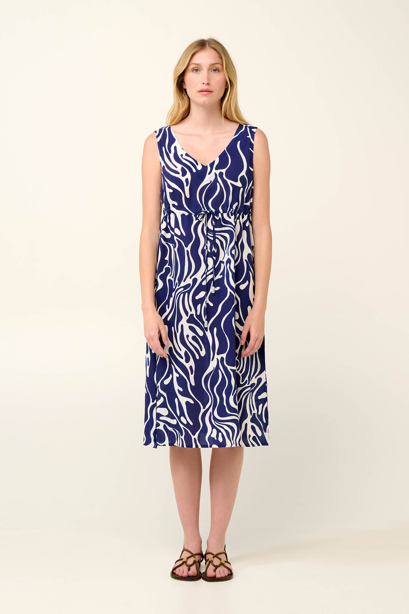 Αμάνικο Καλοκαιρινό Φόρεμα από Ποπλίνα