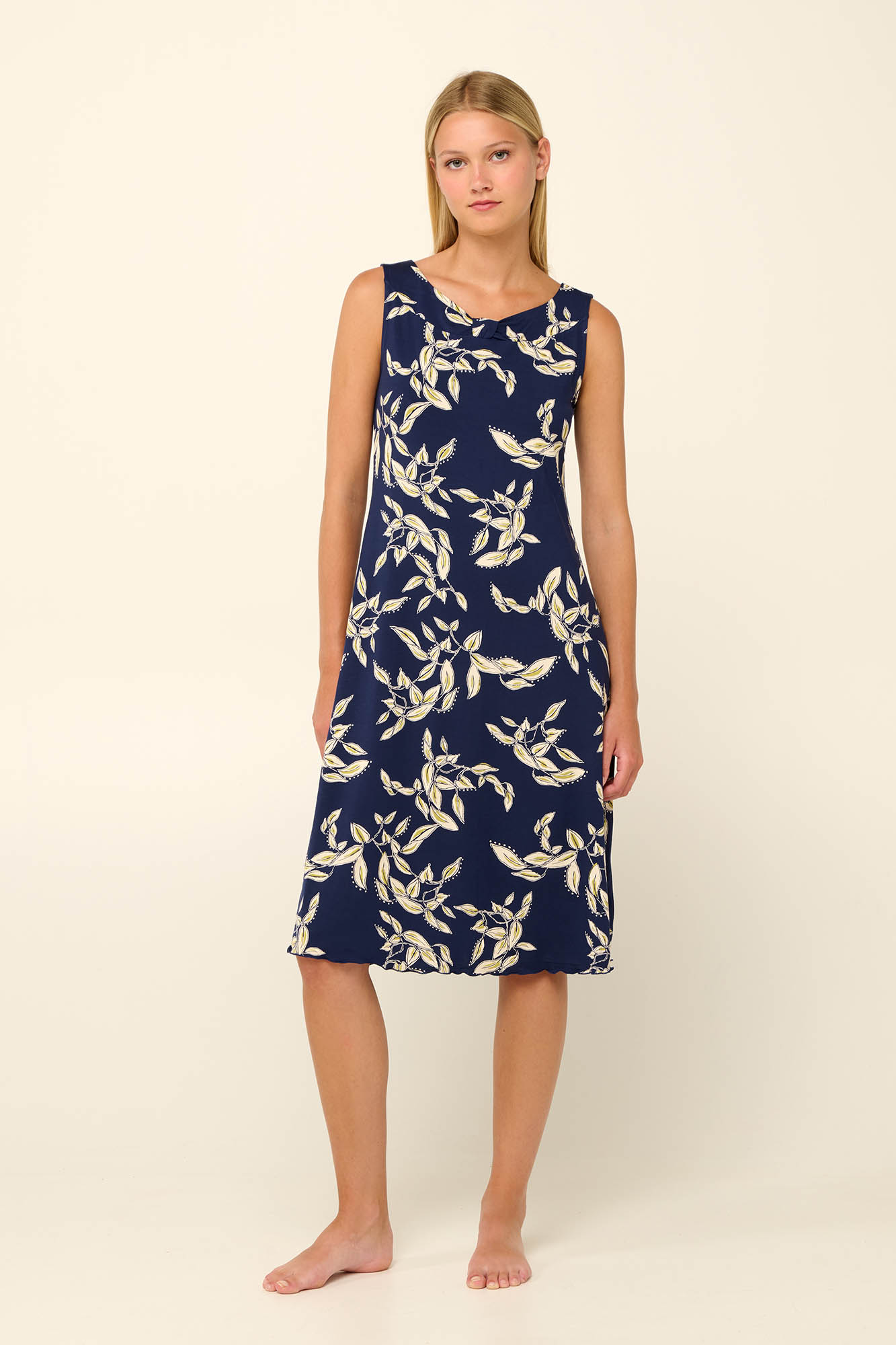 Αμάνικο Καλοκαιρινό Νυχτικό Micromodal