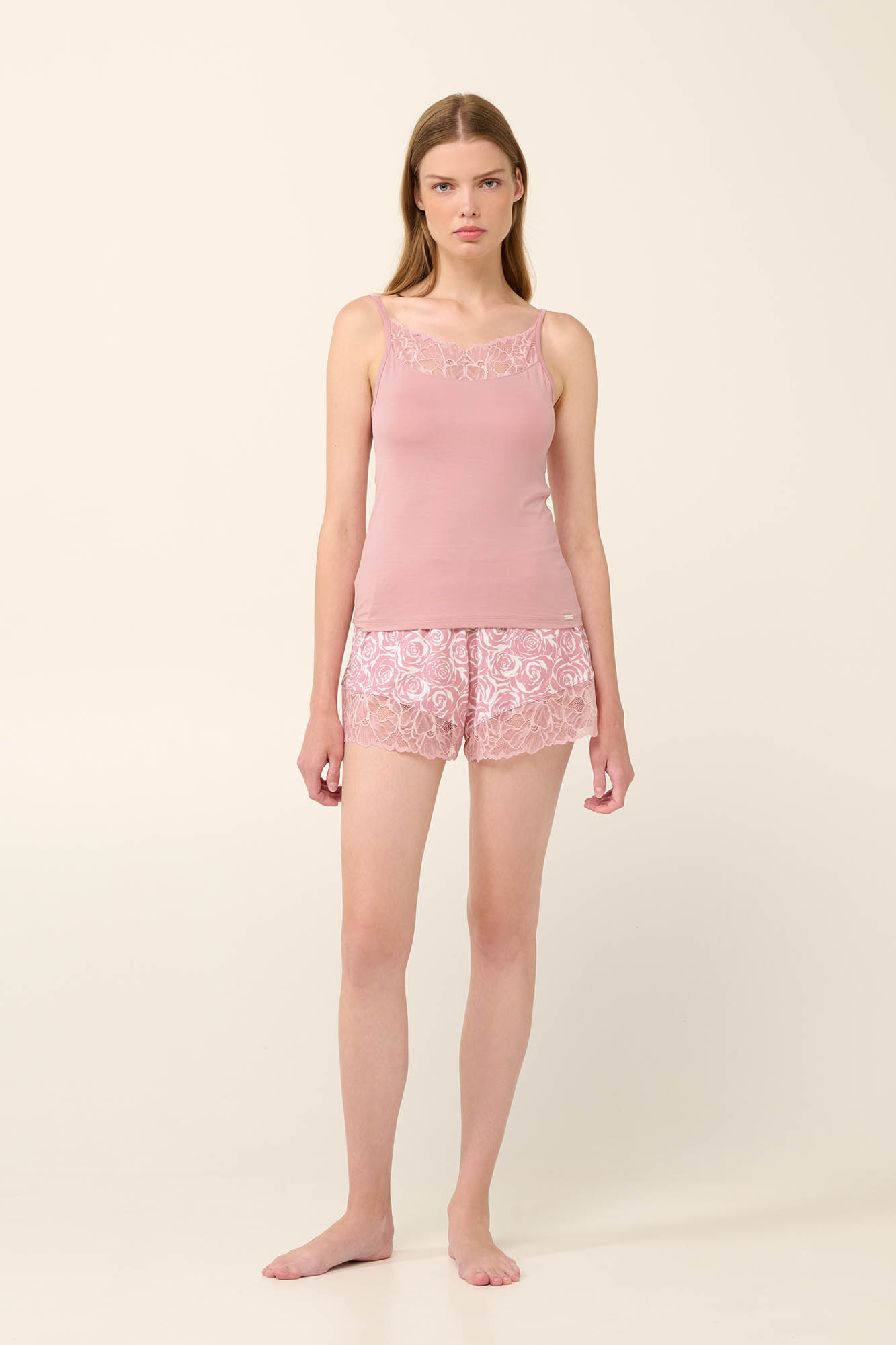 Γυναικείο Φανελάκι Micromodal με Δαντέλα