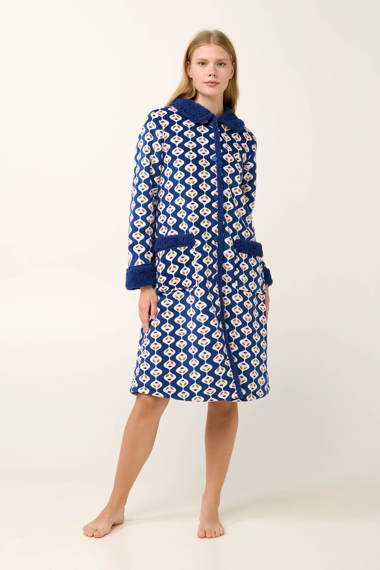 Μακριά Γυναικεία Ρόμπα Fleece με Κουμπιά