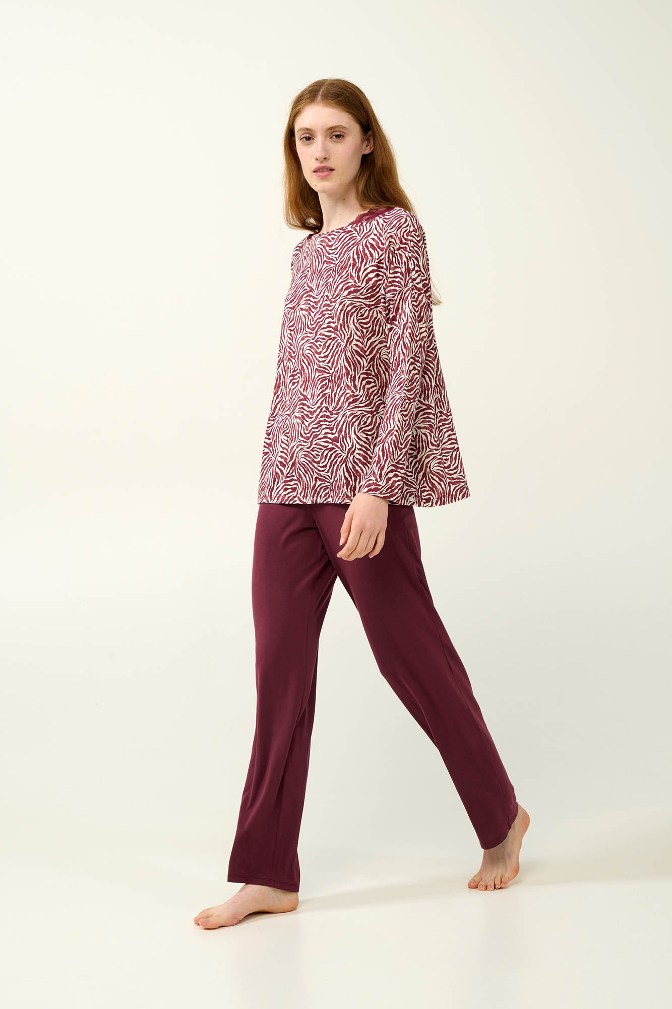 Γυναικεία Πυτζάμα Micromodal  με Μοτίβο Ζέβρα