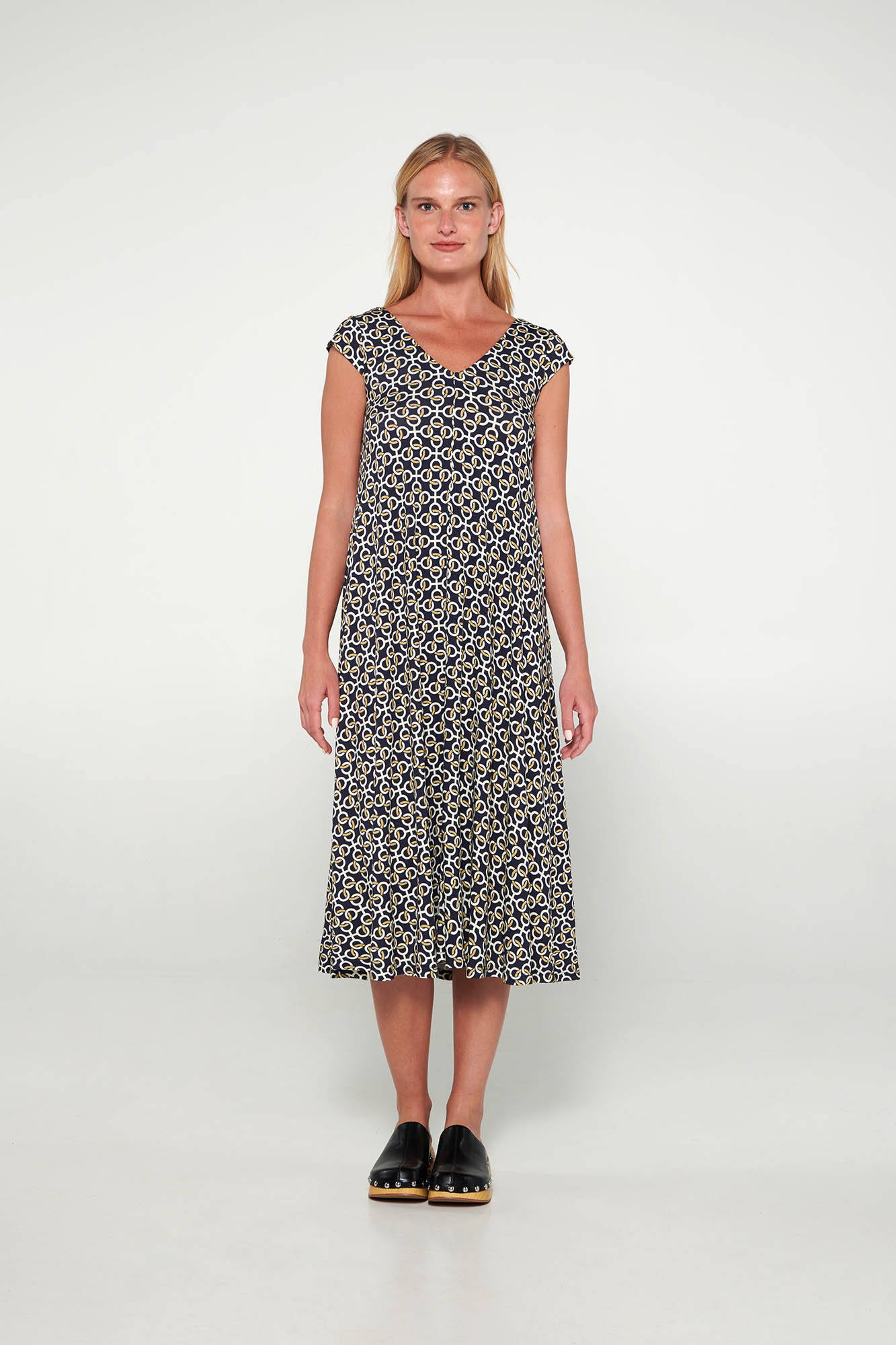 Εμπριμέ Μακρύ Φόρεμα