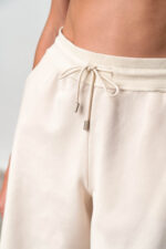 Μονόχρωμο Κοντό Παντελόνι - Image 2