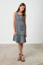 Αμάνικο Εμπριμέ Φόρεμα - Image 2