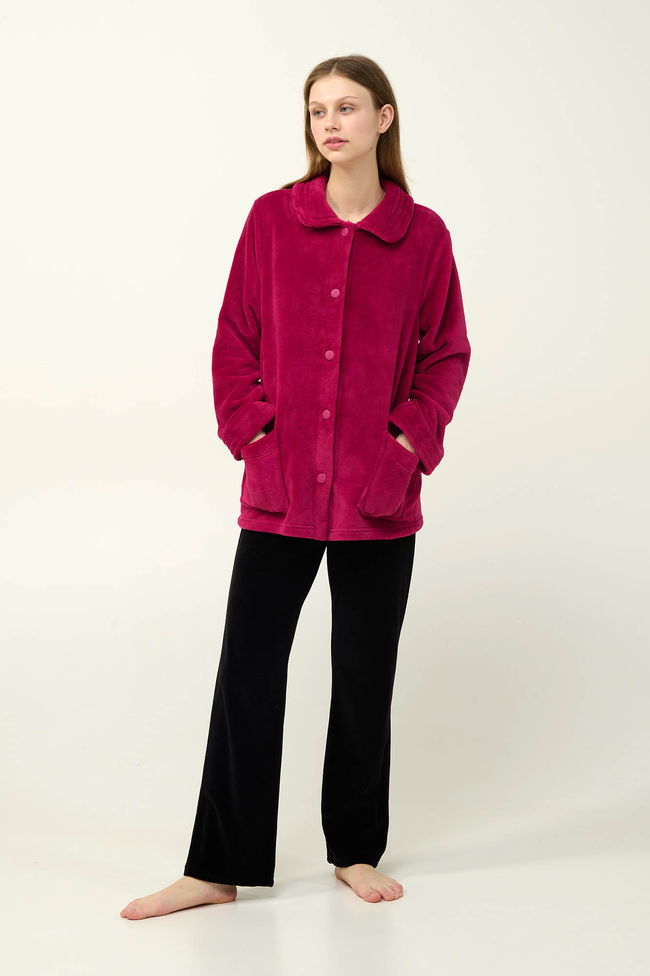 Μονόχρωμη Κουμπωτή Ρόμπα